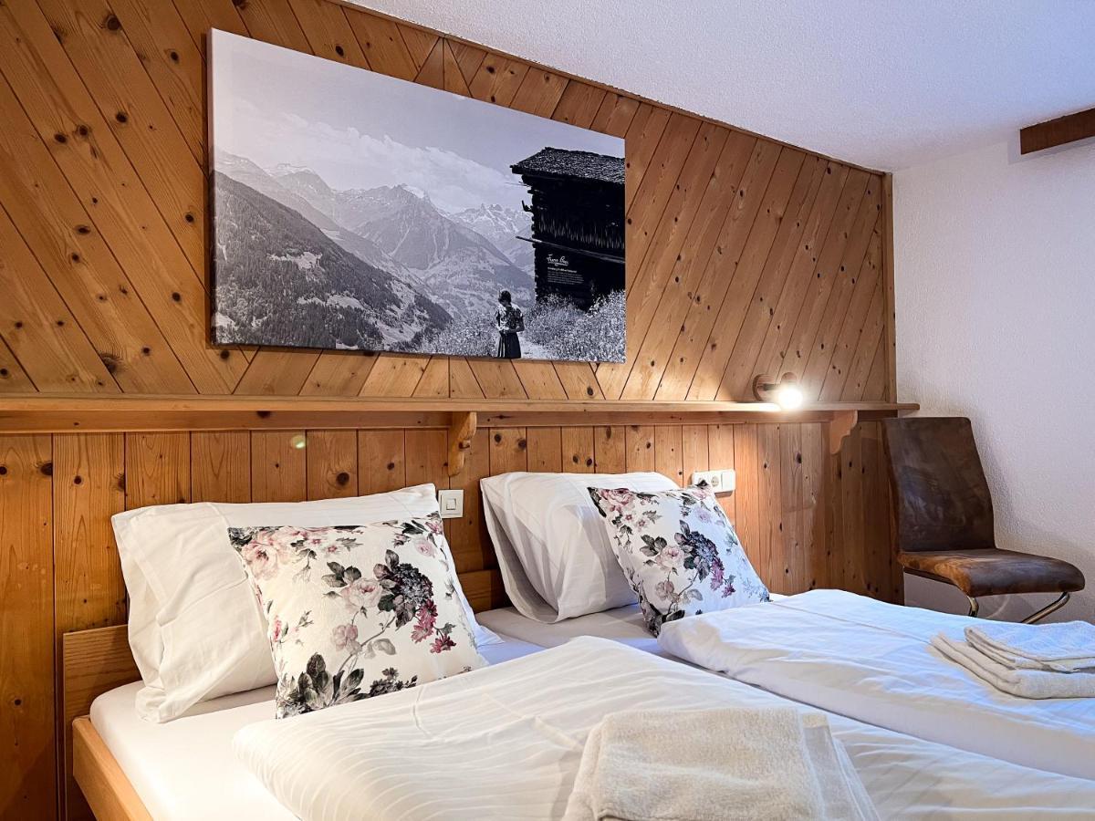 Spitzen Blicke - Apartments Silbertal Exterior photo