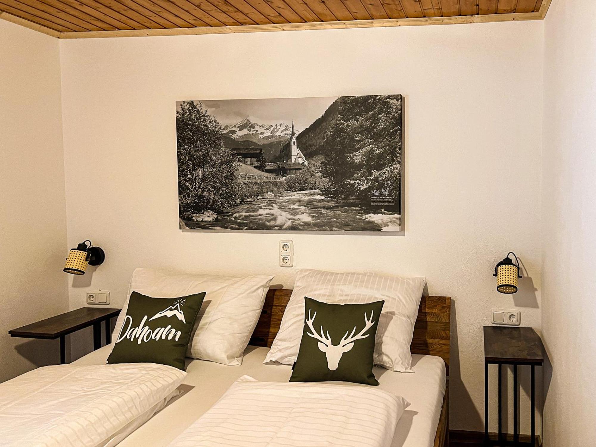 Spitzen Blicke - Apartments Silbertal Exterior photo